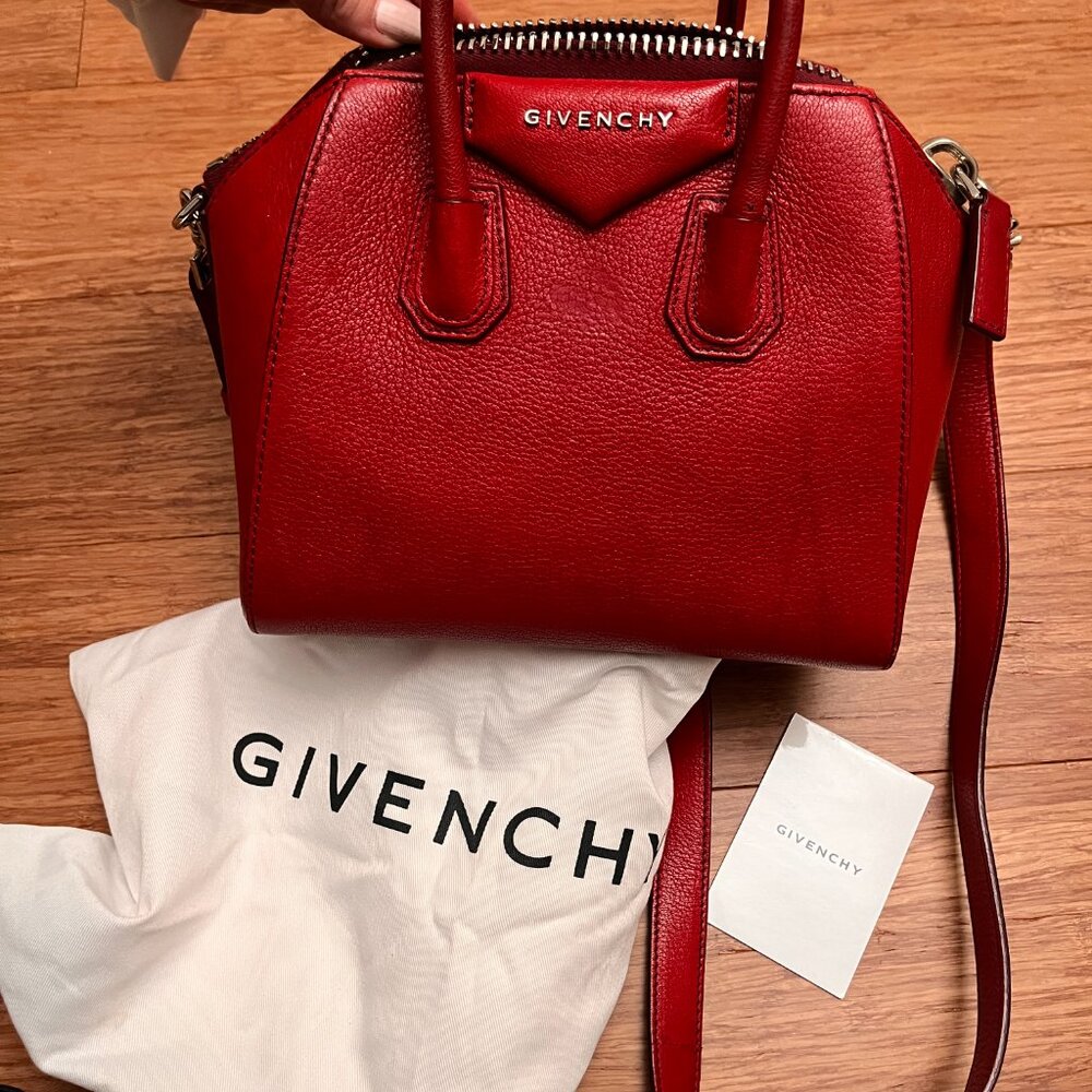 Givenchy Antigona Mini Grained Leather Bag - Picture 3 of 14